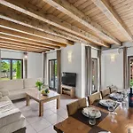 בית נופש Leonardo By Interhome Juršići