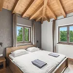 Leonardo By Interhome *