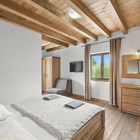 펜션 Leonardo By Interhome Juršići