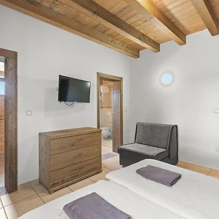 Vakantiehuis Leonardo By Interhome *
