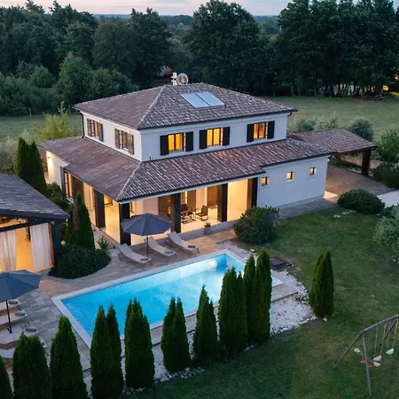 Leonardo By Interhome Vakantiehuis Juršići