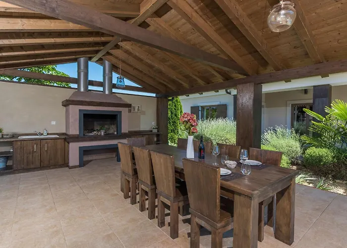 Leonardo By Interhome 펜션